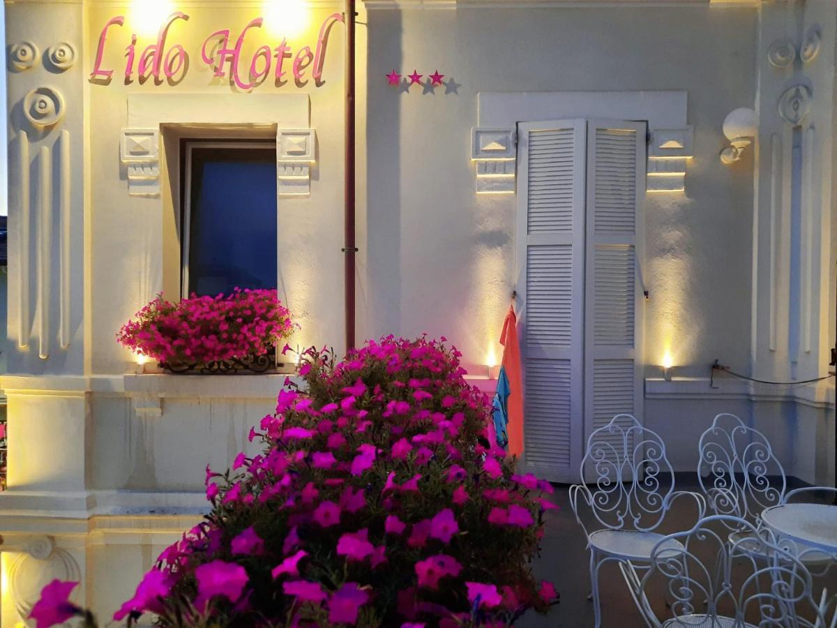 Hotel Lido Ріміні Екстер'єр фото